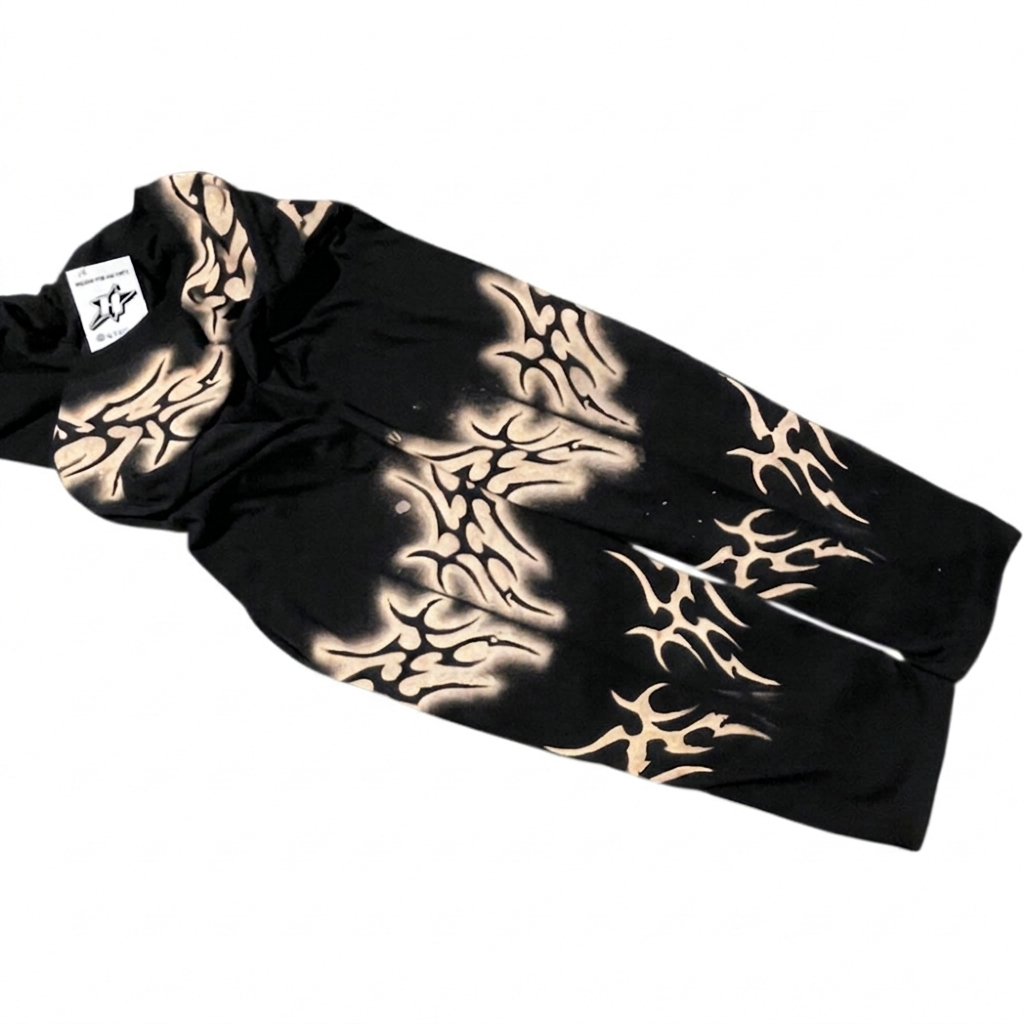Neo Dioxi - Playera Negra de Manga Larga